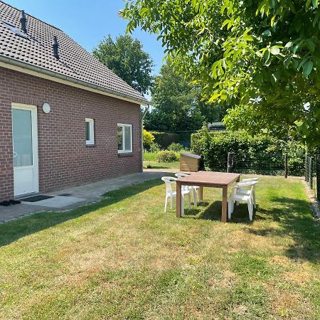 Вилла Vakantiewoning Op De Bos Roggel Экстерьер фото
